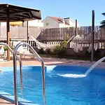 Family Friendly Apartments With A Swimming Pool Vodice - 6261 *