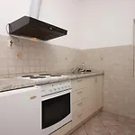 Family Friendly Apartments With A Swimming Pool Vodice - 6261 Apartman *