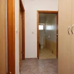 Family Friendly Apartments With A Swimming Pool Vodice - 6261 Apartman *