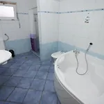 Apartman Family Friendly Apartments With A Swimming Pool Vodice - 6261