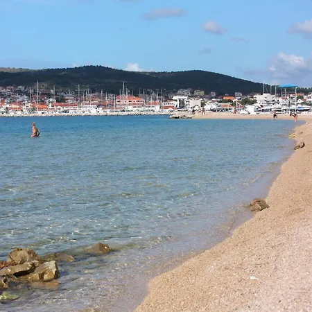 Family Friendly With A Swimming Pool - 6261 * Vodice