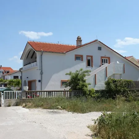 Family Friendly Apartments With A Swimming Pool Vodice - 6261 * Vodice