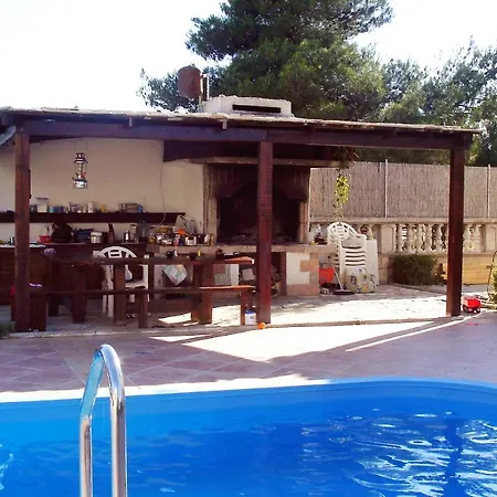 Apartman Family Friendly Apartments With A Swimming Pool Vodice - 6261 *