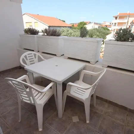 Family Friendly Apartments With A Swimming Pool Vodice - 6261 * Vodice