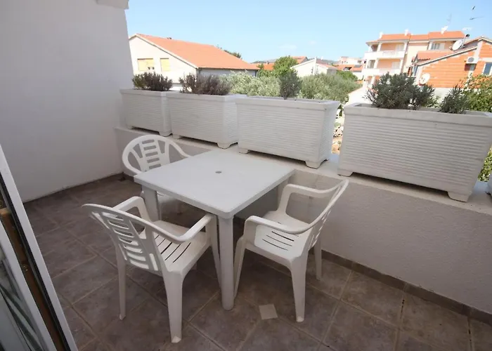 Family Friendly Apartments With A Swimming Pool Vodice - 6261 * Vodice